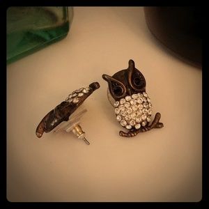 Nordstrom | Antiqued gold/rhinestone owl earrings